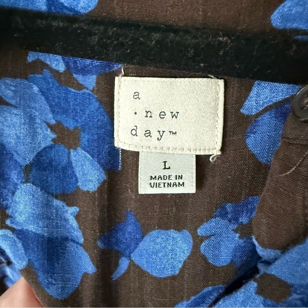 Women's Long Sleeve Button-Front Blouse-A New Day-Blue Size Large - Picture 5 of 8